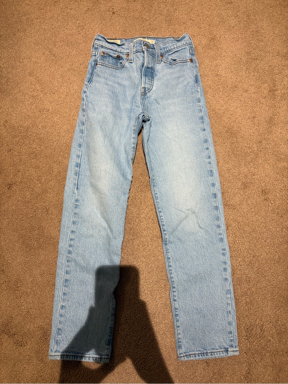 Levi’s light blue wedgie jeans size W23 L28